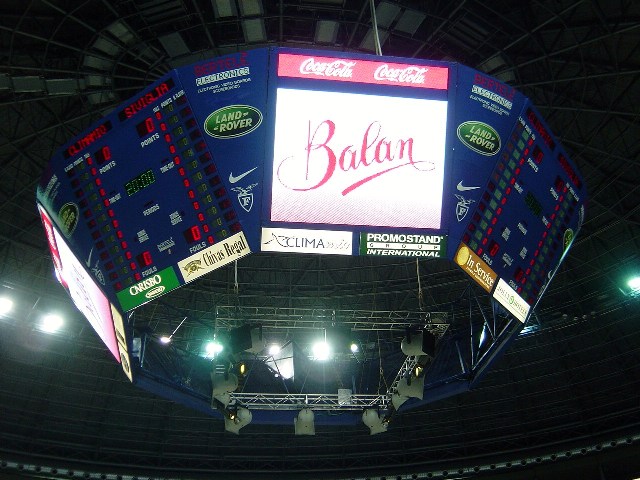 �����h���[�o�[�A���[�i[Land&nbsp;Rover&nbsp;Arena]