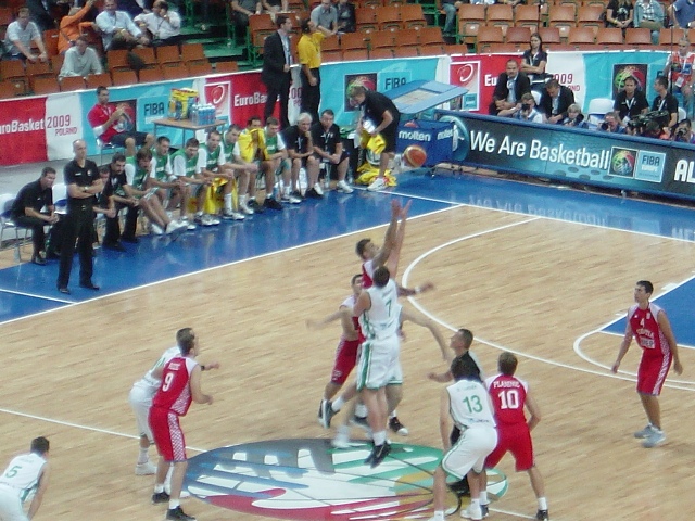 �X���x�j�A-�N���A�`�A