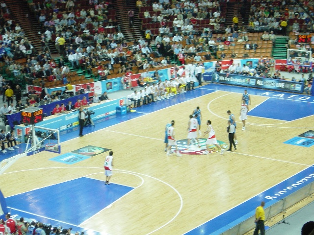 �X�y�C��-�M���V��