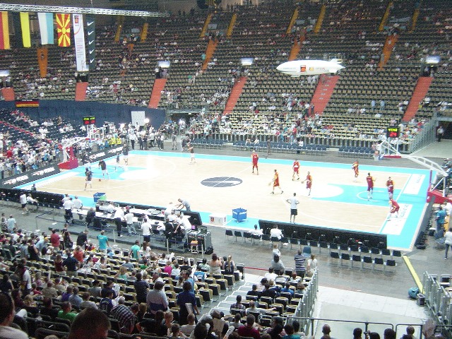 �h�C�c-�}�P�h�j�A