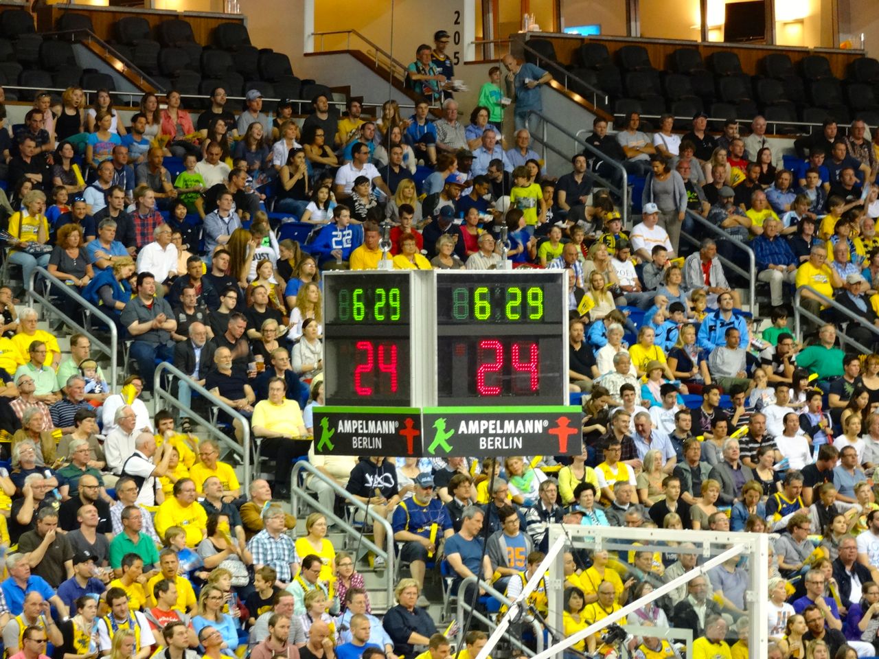 �I�[�c�[�A���[�i[o2&nbsp;World]