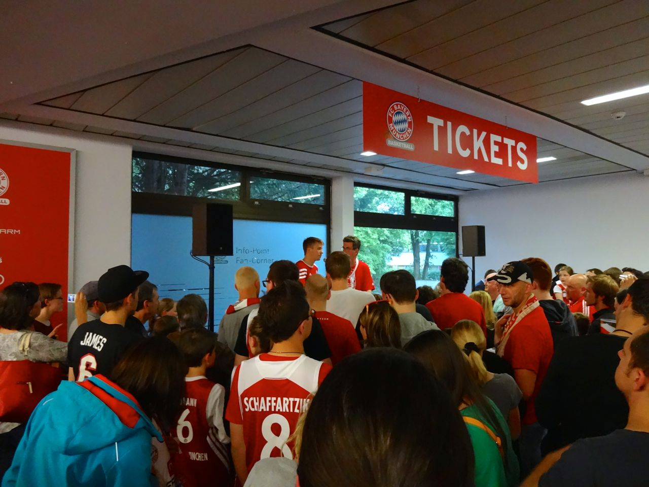 �T�C����[Autogrammstunde]