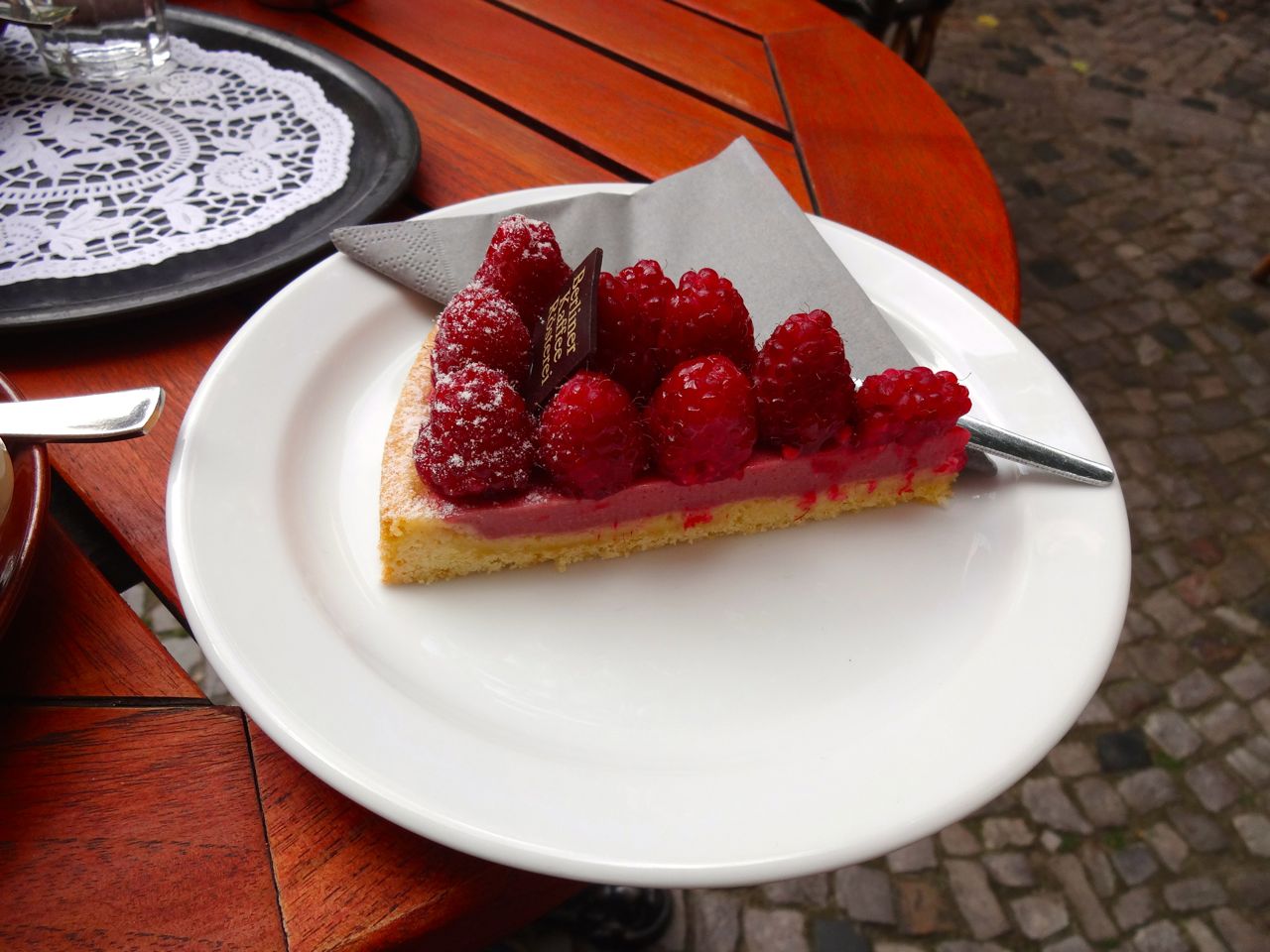 ���Y�x���[�P�[�L[Himbeeretorte]