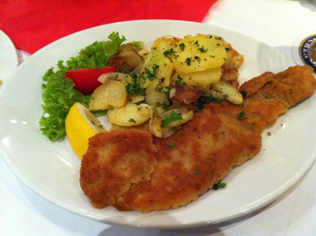 �E�B�[�i�[�V���j�b�c�F��[Original&nbsp;Wiener&nbsp;Schnitzel&nbsp;vom&nbsp;Kalb]
