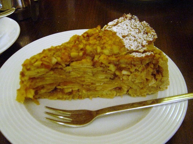 �����S�ƃA�[�����h�̃^���g[Apfel-Mandel-Torte]