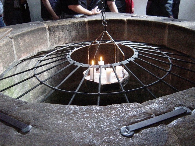 ���̈��[Brunnen]