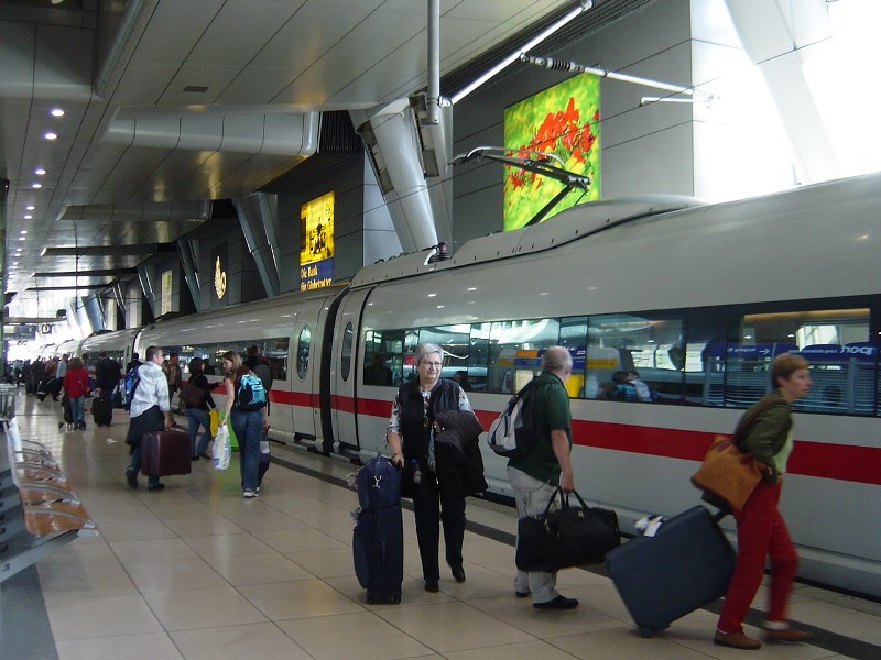 �t�����N�t���g��`�w[Frankfurt&nbsp;Airport&nbsp;Bahnhof]