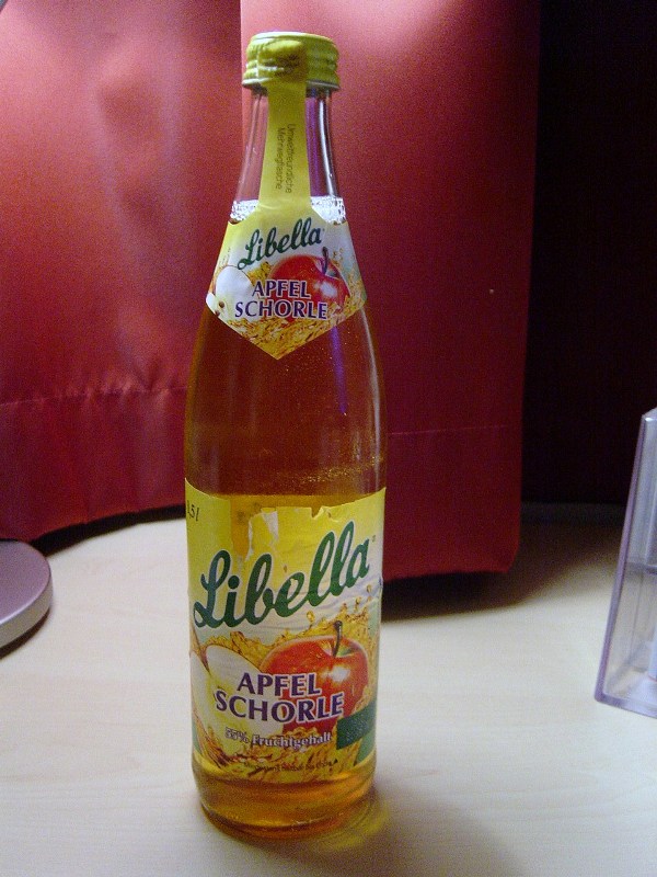 �A�b�v�t�F���V������[Apfelschorle]