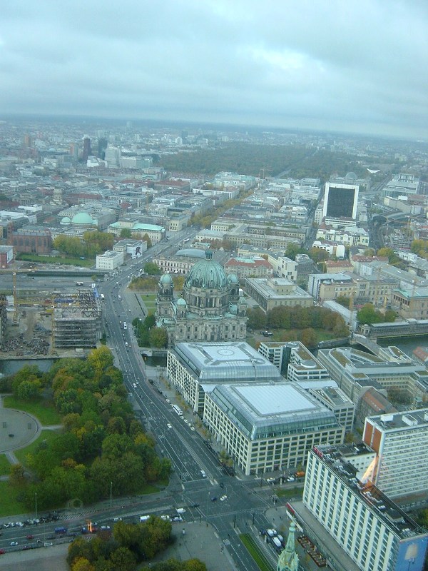 �e���r��[Fernsehturm]