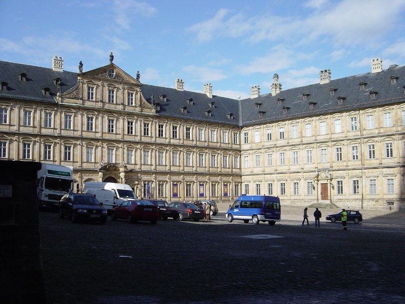 �V�{�a[Neue&nbsp;Residenz]