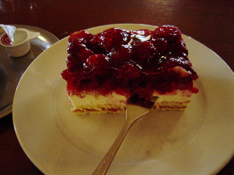 �J�t�F�~�����[[Cafe&nbsp;Müller]