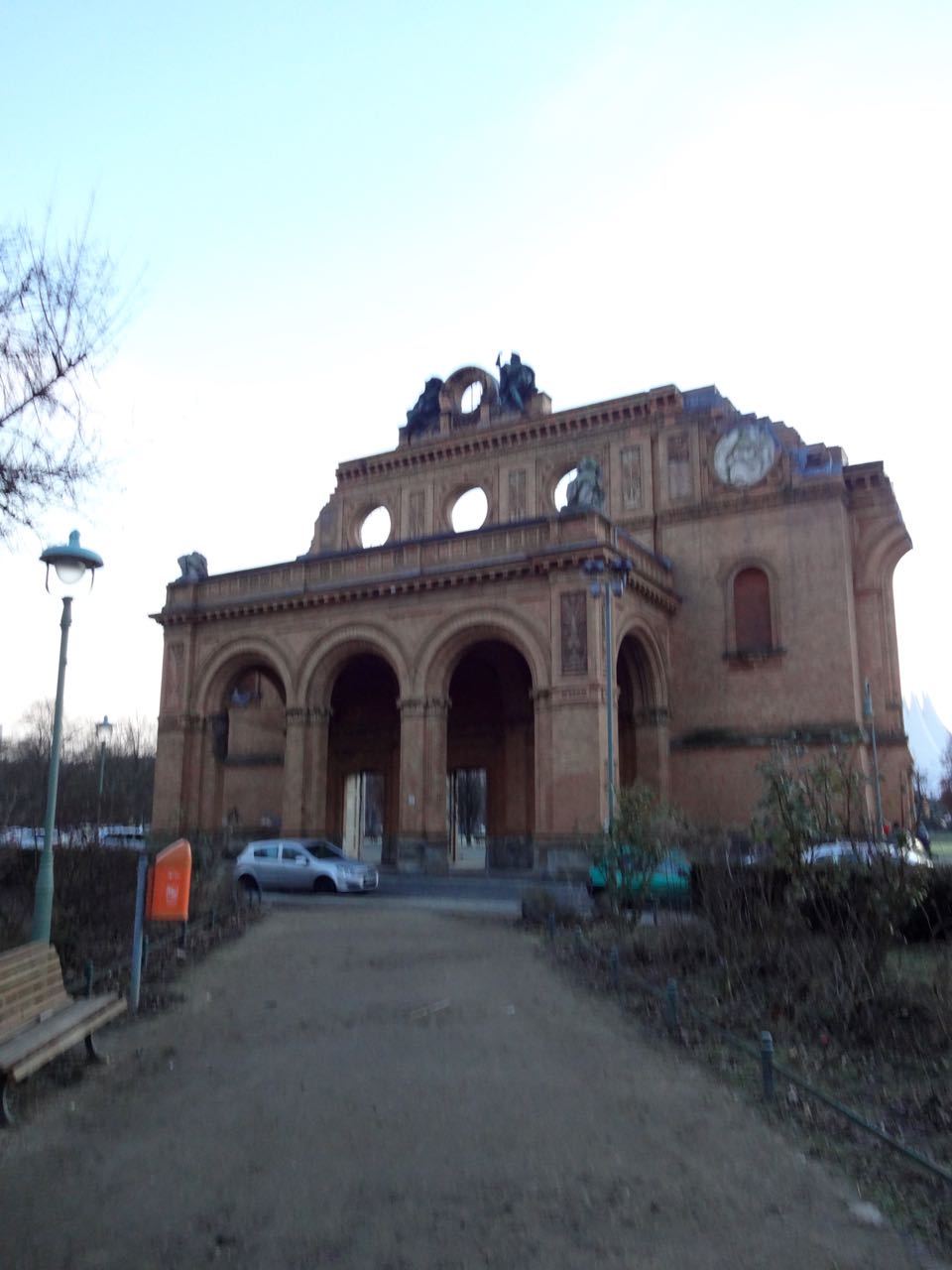 �A���n���^�[�w[Anhalter&nbsp;Bahnhof]