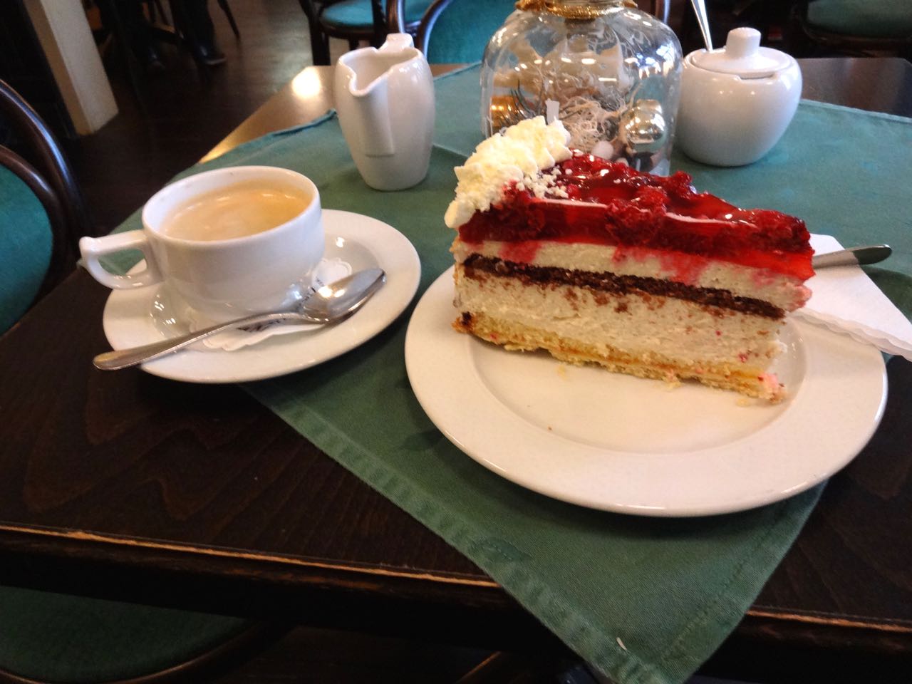 �J�t�F�o�E��[Cafe&nbsp;Baum]