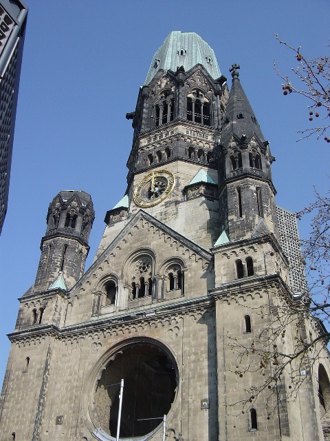 �J�C�U�[���B���w�����L�O����[Kaiser-Wilhelm-Gedächtnis-Kirche]