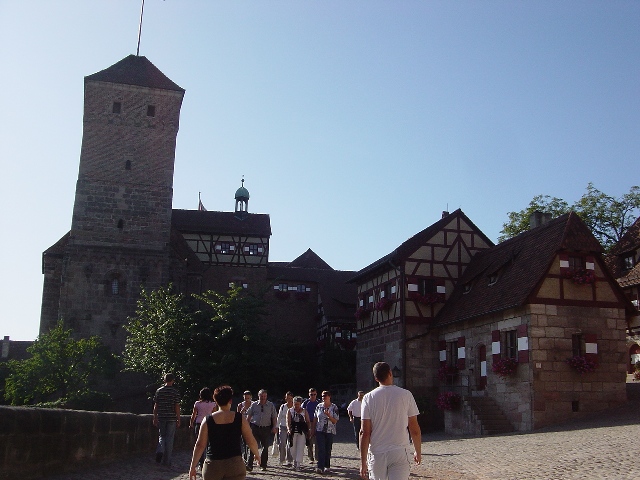 �J�C�U�[�u���N[Kaiserburg]