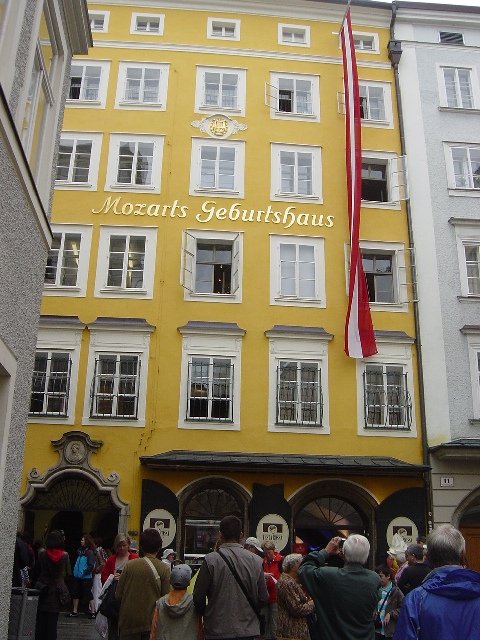 ���[�c�@���g�̐���[Mozarts&nbsp;Geburtshaus]