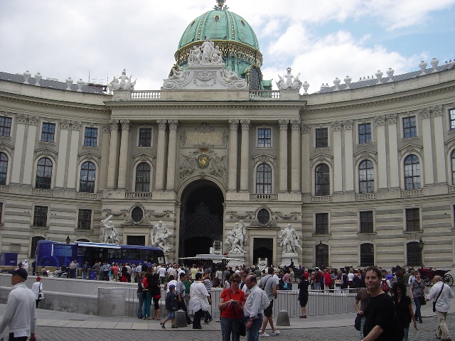 ���{[Hofburg]