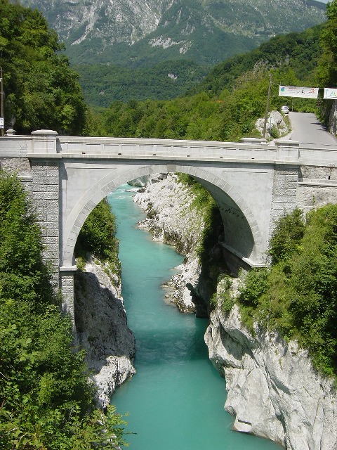 �i�|���I���̋�[Napoleonov&nbsp;most]