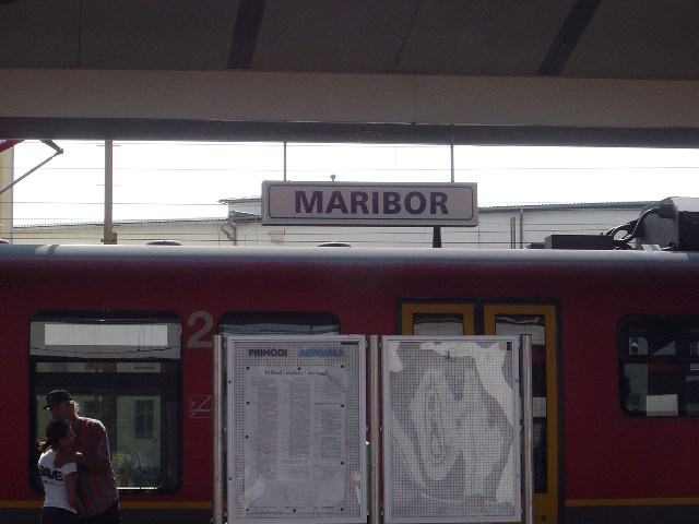 �}���{���w[šeleznižka&nbsp;postaja&nbsp;Maribor]