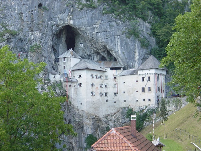 ��A��[Predjamski&nbsp;grad]