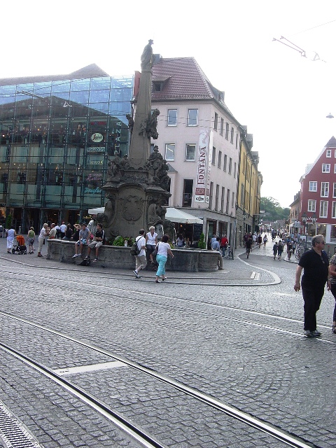 ���s�X�̒ʂ�