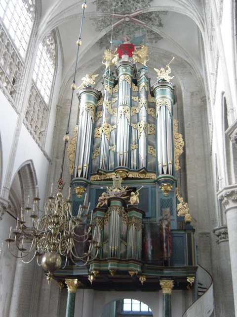 ���ꋳ��[Grote&nbsp;of&nbsp;Onze-Lieve-Vrouwekerk]