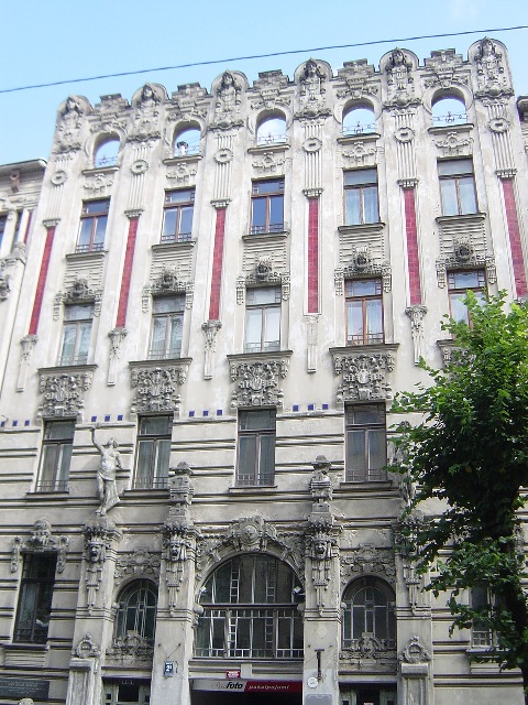 ���[�Q���g�V���e�B�[�����z�Q[Jūgenda&nbsp;Stila&nbsp;Nami]