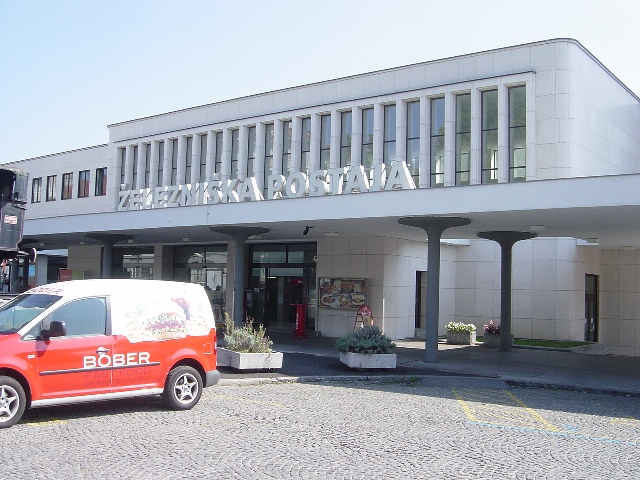 �}���{���w[šeleznižka&nbsp;postaja&nbsp;Maribor]