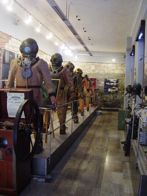 �C������������[Muzej&nbsp;Podvodnih&nbsp;Dejavnosti]